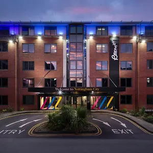 **** Aparthotel Roomzzz United Kingdom